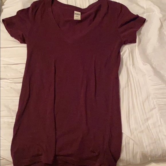 PINK maroon V neck tshirt - Picture 1 of 1